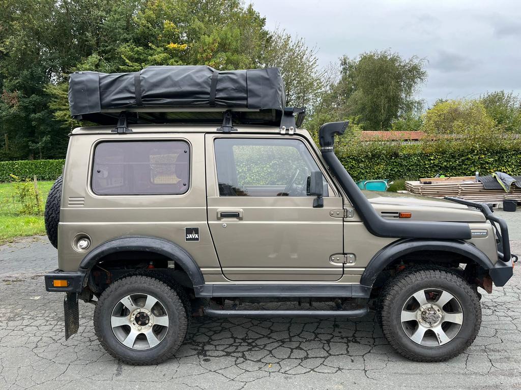 Metal Top - Suzuki Samurai VAN DE Luxe 4WD 1991, Auto's, Bestelauto's, Particulier, 4x4, Bluetooth, Dakrails, Koplamp volledig LED