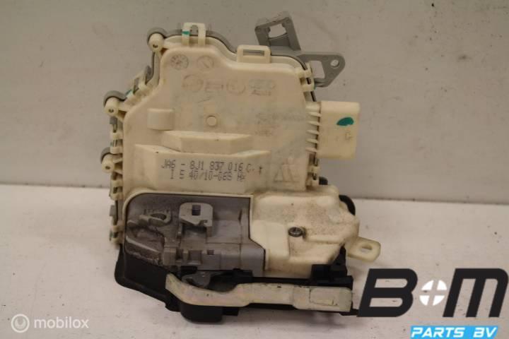Deurslot RV (bijrijderskant) Audi A6 4G Sedan 8J1837016, Gebruikt