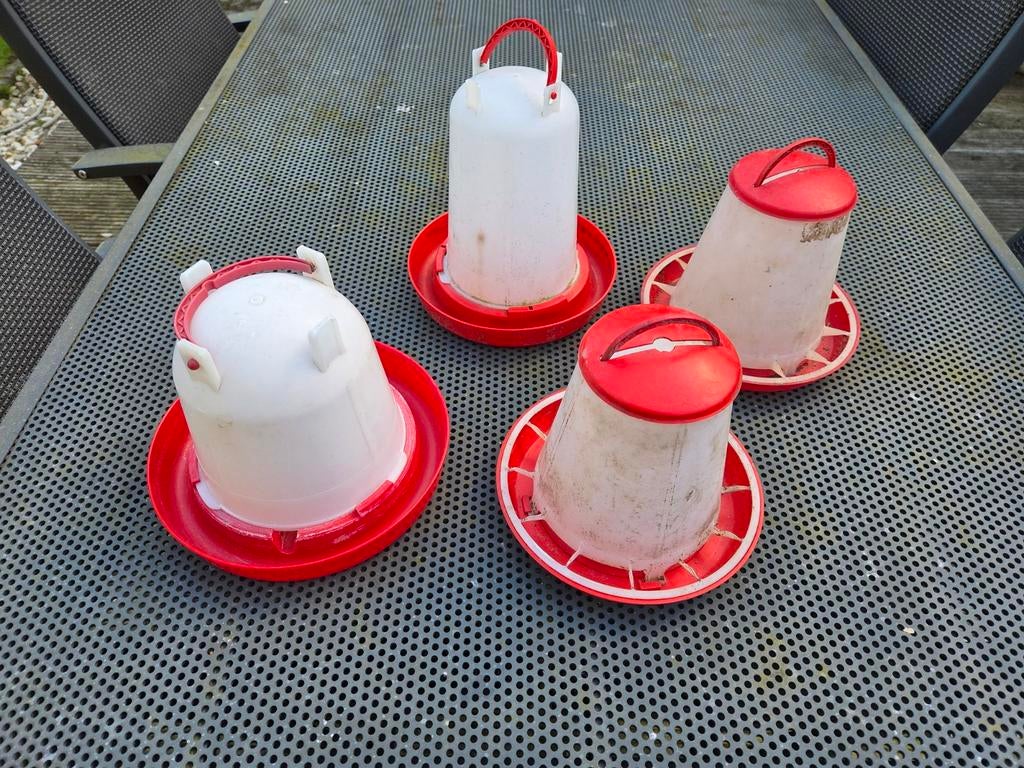 2x voersilo en 2x watersilo, Dieren en Toebehoren, Pluimvee | Toebehoren, Ophalen, Drinken en Voederen