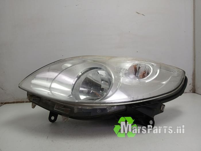 Koplamp links van een Renault Twingo, Auto-onderdelen, Verlichting, Renault, Gebruikt, 3 maanden garantie, Ophalen of Verzenden