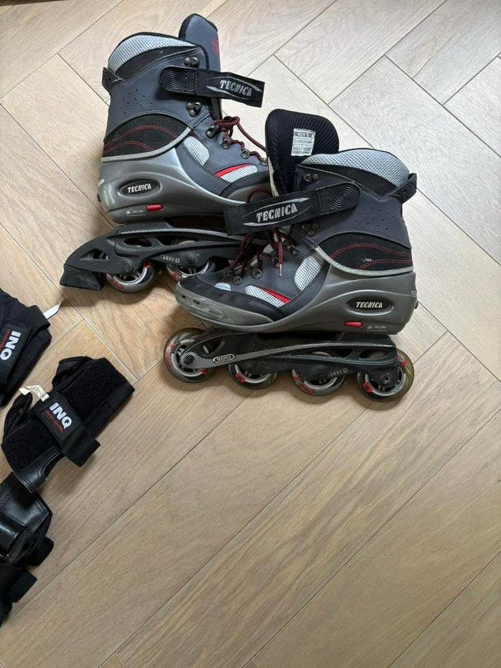 Skeelers incl knie en elleboogbeschermers, Ophalen of Verzenden, Zo goed als nieuw