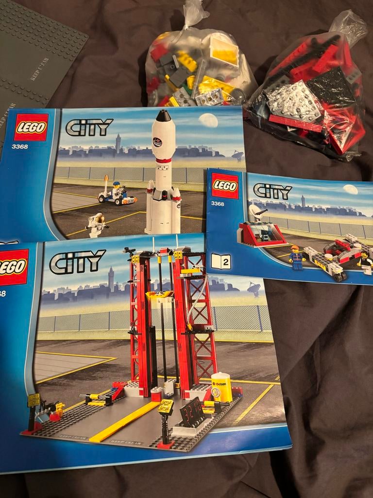 Lego City 3368 - Ruimtebasis met raket en lanceerplatform, Ophalen of Verzenden, Gebruikt, Complete set, Lego