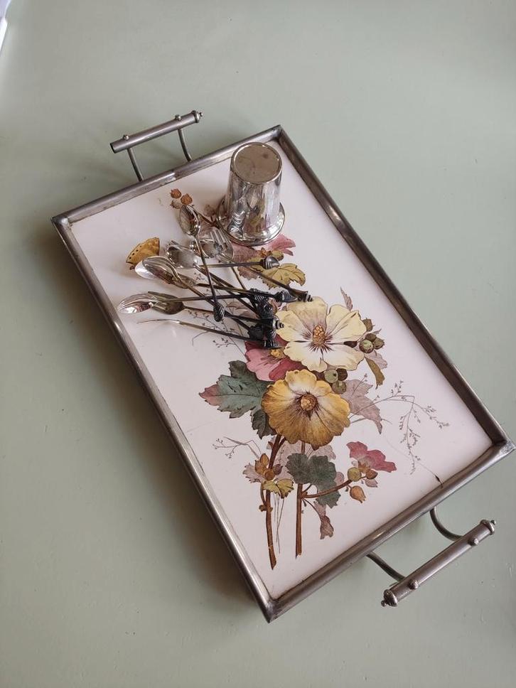 zilveren Dienblad en gebaksvorkjes en lepeltjes shell, Antiek en Kunst, Antiek | Bestek, Ophalen of Verzenden