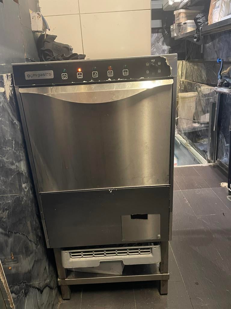 Vaatwasser ggm gastro, Ophalen, Zo goed als nieuw