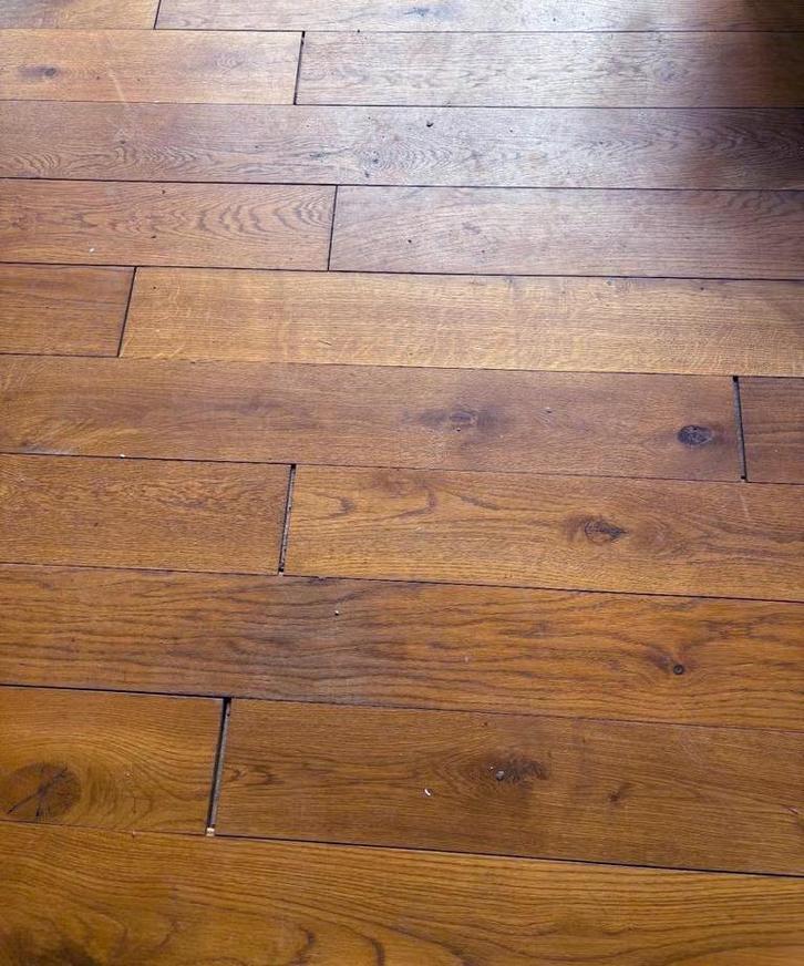 Massief eiken kasteelvloer, ruim 30 m2, Doe-het-zelf en Verbouw, Vloerdelen en Plavuizen, Gebruikt, Vloerdelen of -planken, Hout