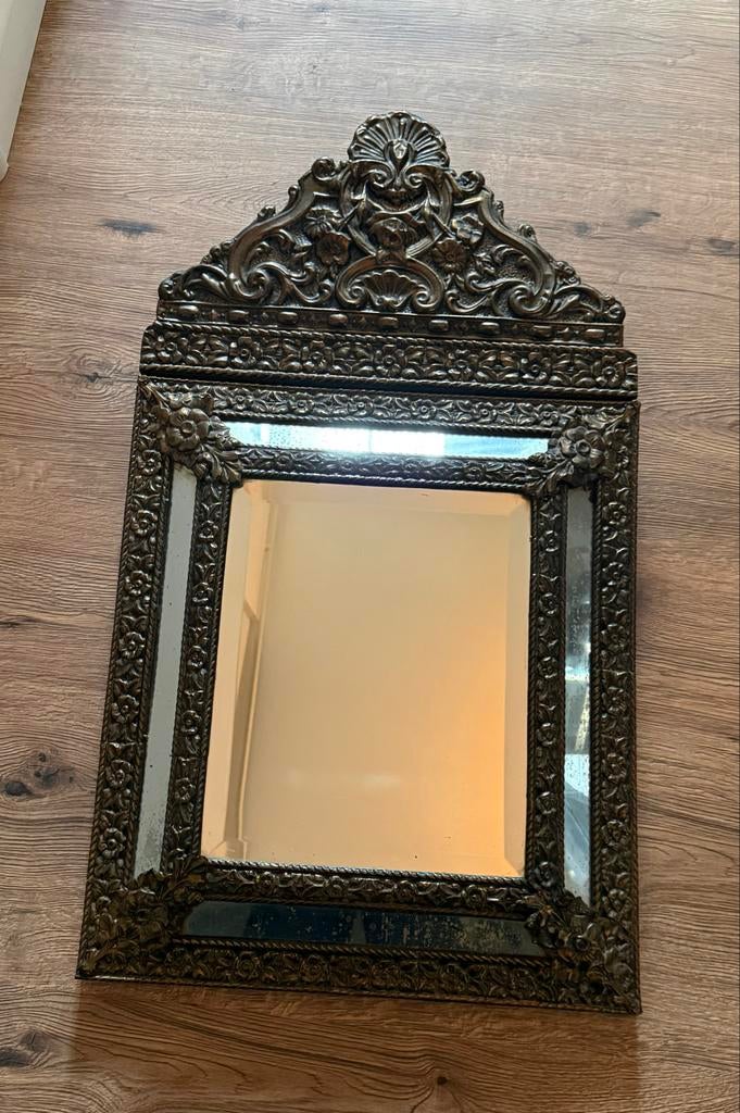 Antieke spiegel met gedetailleerde lijst, Ophalen, Overige vormen