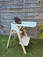 Kinderstoel stokke steps white, Ophalen, Gebruikt, Meegroeistoel