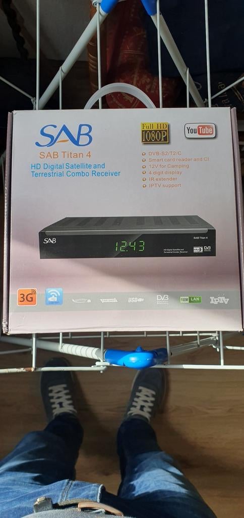 SAB Titan 4 DVB-S2/T2 Combo Receiver 12V Camping, Ophalen of Verzenden