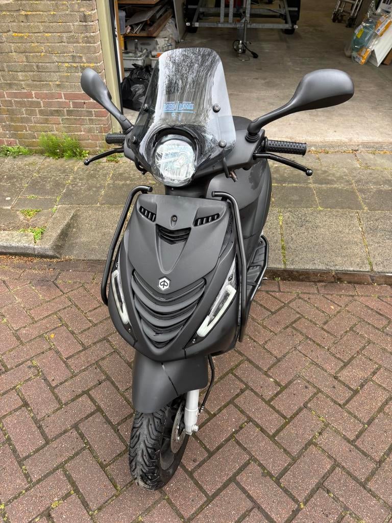 Piaggio zip iget 2021 geel kenteken, Ophalen, Gebruikt, Maximaal 45 km/u, Zip