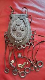 Antiek Nigeriaanse Benin Brons Voo Doo Medicijnen trouw tas., Ophalen of Verzenden