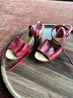 Klomp sandalen van Sanita maat 38, Kleding | Dames, Schoenen, Zo goed als nieuw, Rood, Sandalen of Muiltjes, Ophalen of Verzenden