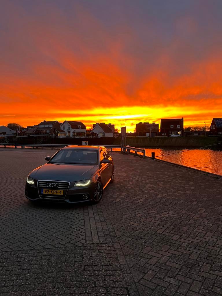 Audi A4 1.8 Tfsi 118KW Avant Quattro 2010 Grijs, Auto's, 13 km/l, 1525 kg, Zwart, 4 cilinders