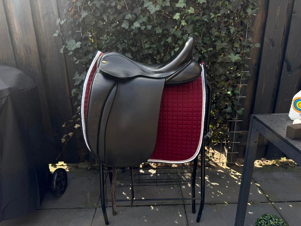 Hulsebos Zadel 18”, Dieren en Toebehoren, Ophalen, Gebruikt, Dressuur