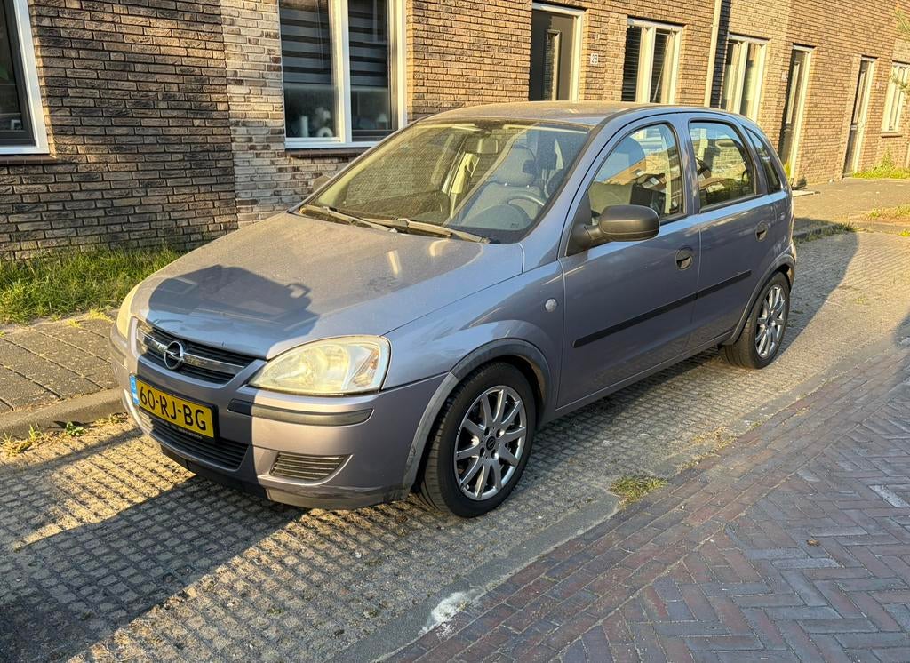 Opel Corsa 1.2 16V Twinport 5D 2005, Voorwielaandrijving, 450 kg, 31 €/maand, 4 cilinders