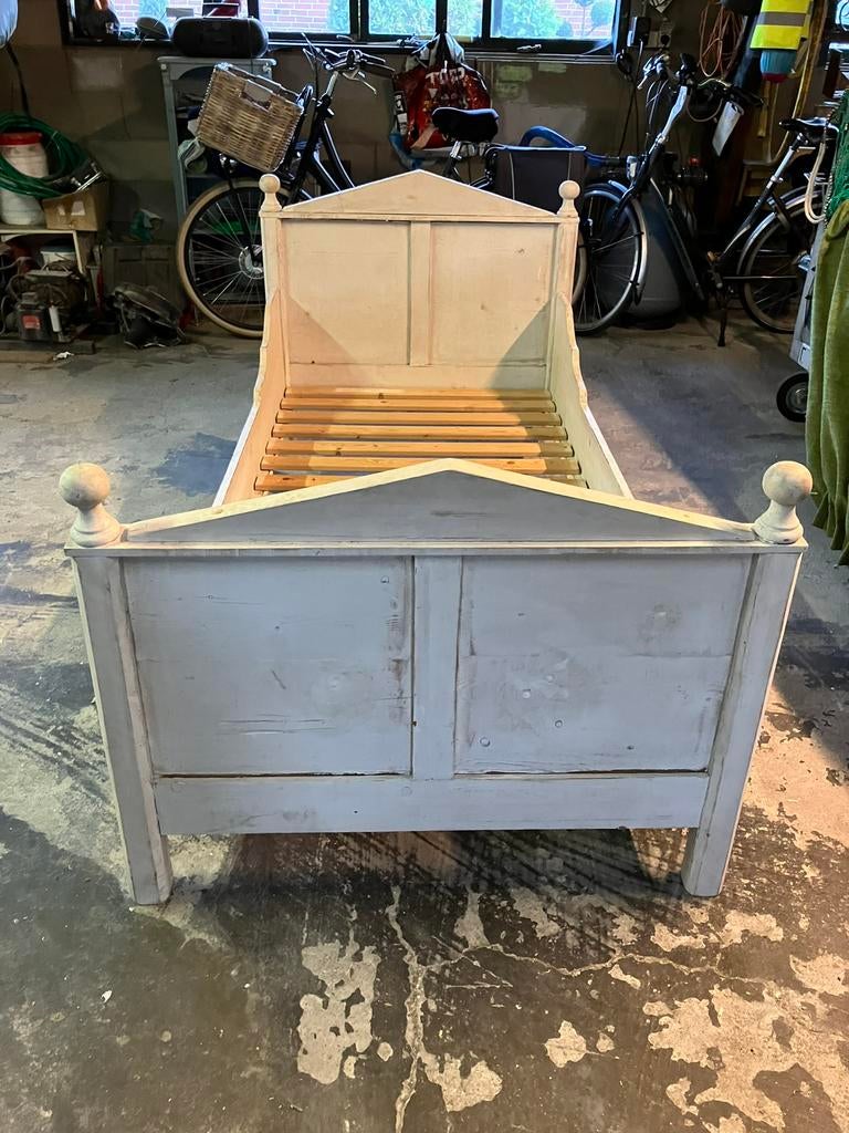 Mooi kinderbed, Kinderen en Baby's, Ophalen, 85 tot 100 cm, Zo goed als nieuw, Lattenbodem