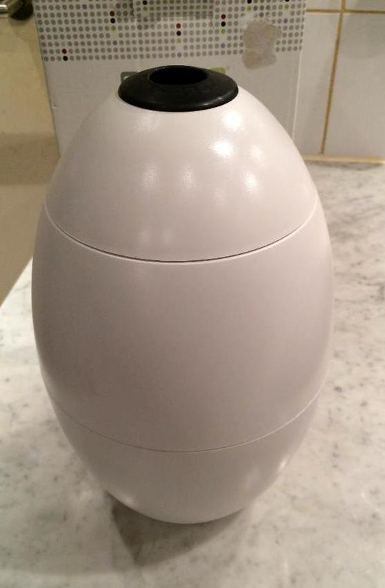 Egg O Wijnkoeler ZGAN!! De Beste Koeler voor jouw Wijn, Ophalen, Flessenkoeler, Kunststof, Zo goed als nieuw