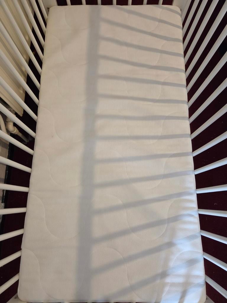 Babybed wit, Kinderen en Baby's, Boxen, Ophalen, Zo goed als nieuw