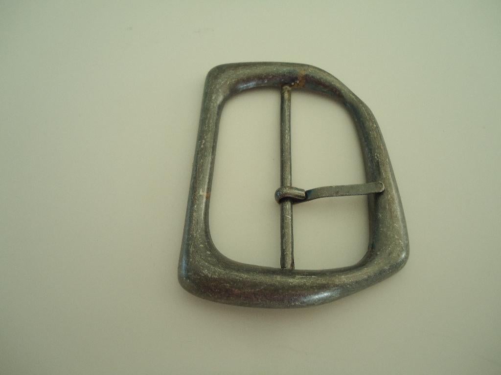 grote metalen gesp 9 x 6.5 cm ( heb 2 verschillende ), Hobby en Vrije tijd, Naaien en Fournituren, Nieuw, Overige typen, Ophalen of Verzenden