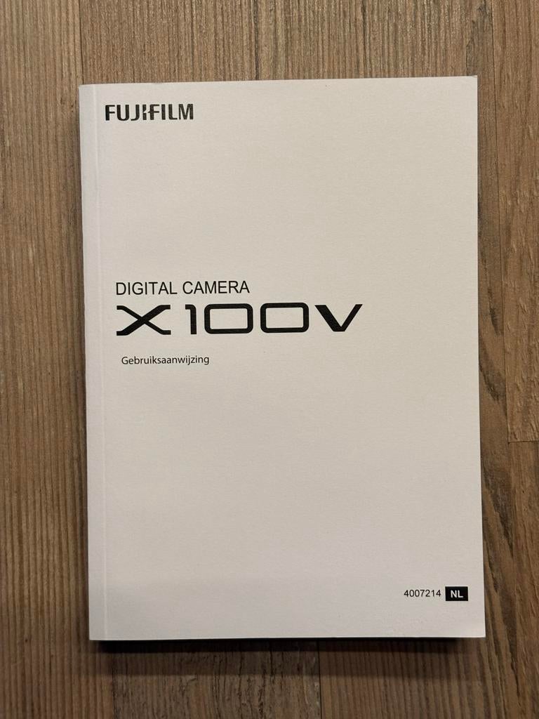 Fujifilm X100V  Gebruiksaanwijzing nederlandstalig, Ophalen of Verzenden, Zo goed als nieuw