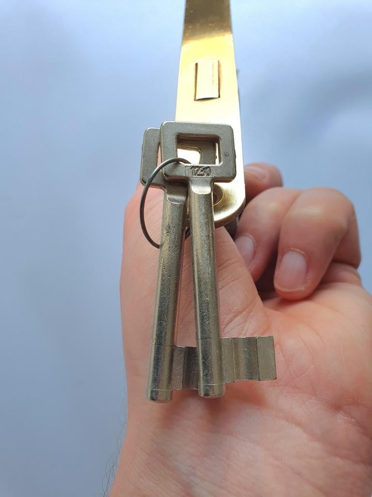 Nieuw Nemef 1200 Kastslot incl. Twee Sleutels Nummer 1230, Ophalen of Verzenden, Nieuw