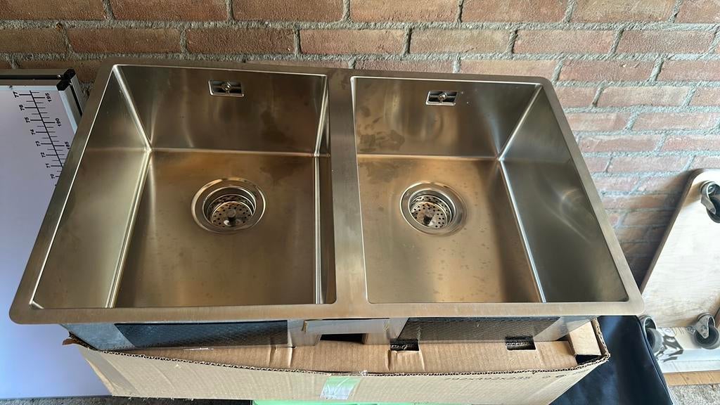 Nieuwe dubbele ikea spoelbak rvs met sifon, Ophalen, Nieuw