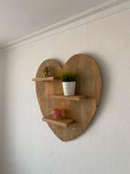 Houten hartvormige wandplank met 3 niveaus, Ophalen, Gebruikt