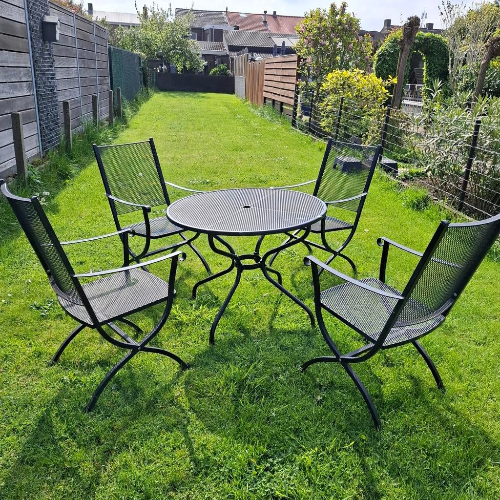 Tuinset metaal. 4 stoelen en tafel rond., Tuin en Terras, Tuinsets en Loungesets, Ophalen, Gebruikt, Overige materialen