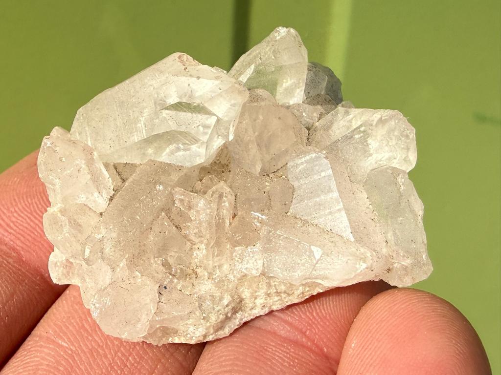 Lemurisch kristal cluster mineralen, Verzamelen, Mineralen en Fossielen, Mineraal, Ophalen of Verzenden