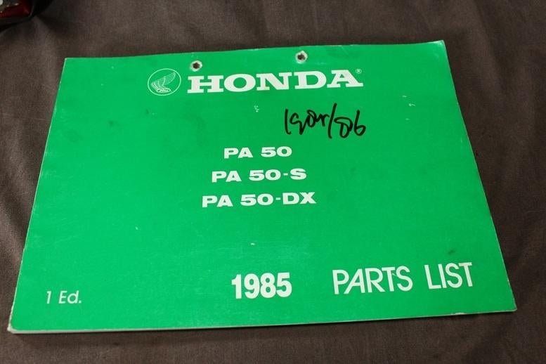 Honda PA50 S DX 1985/86 Camino parts list onderdelen boek, Fietsen en Brommers, Ophalen of Verzenden, Gebruikt