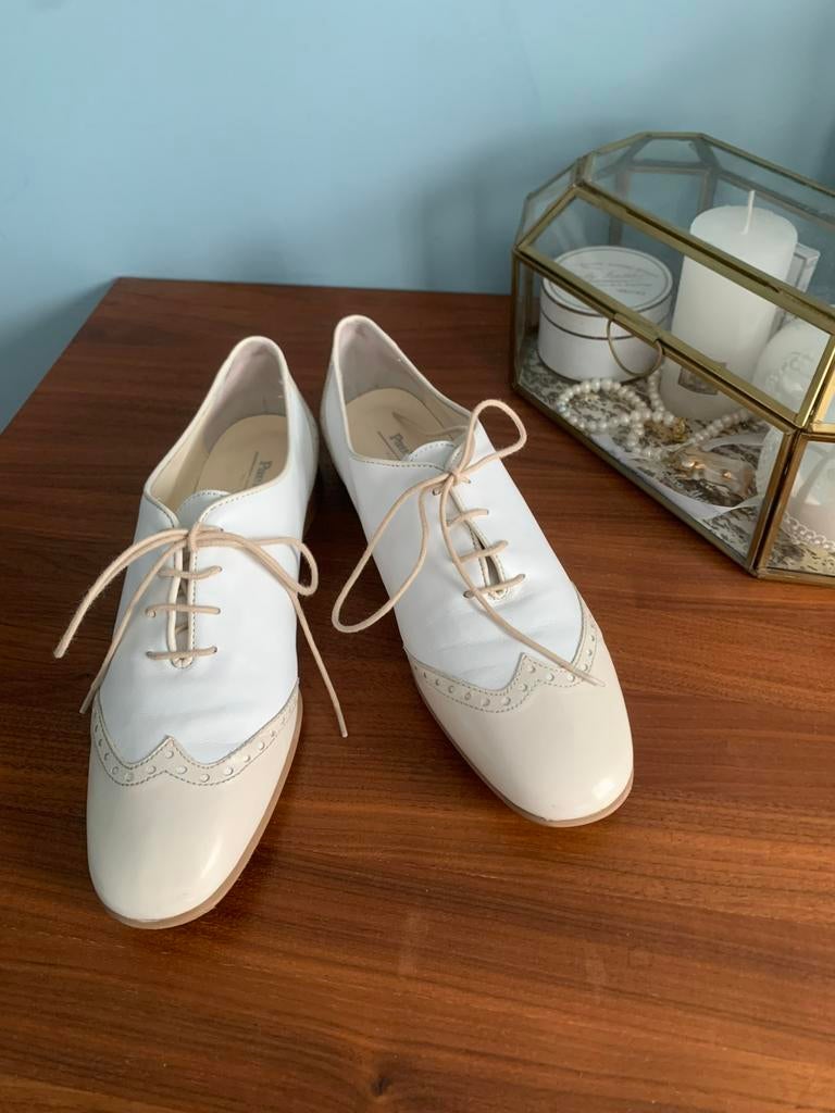 Paul Noyen Damesschoenen maat 38,5, Ophalen of Verzenden, Zo goed als nieuw, Overige kleuren, Schoenen met lage hakken