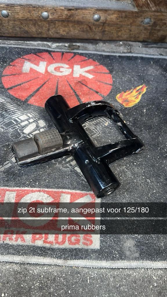 zip 2t subframe 125/180, Motoren, Ophalen of Verzenden