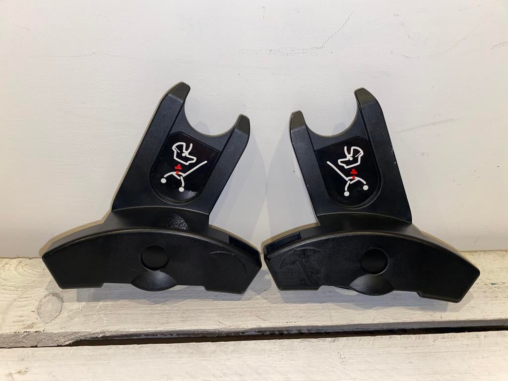 Babyzen Yoyo Maxicosi Adapters- Zonder Clips !, Zo goed als nieuw, Eikenlaan 76 Spijkenisse, Info@dekoningkinderwagens.nl, Babyzen Yoyo