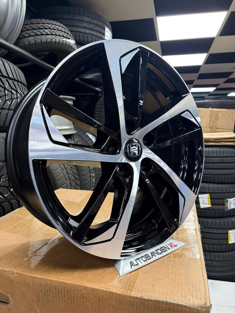 18 inch Honda Accord, CR V,  Civic, Freelander velgen 5x114., Ophalen, 18 inch, Nieuw, Band(en)
