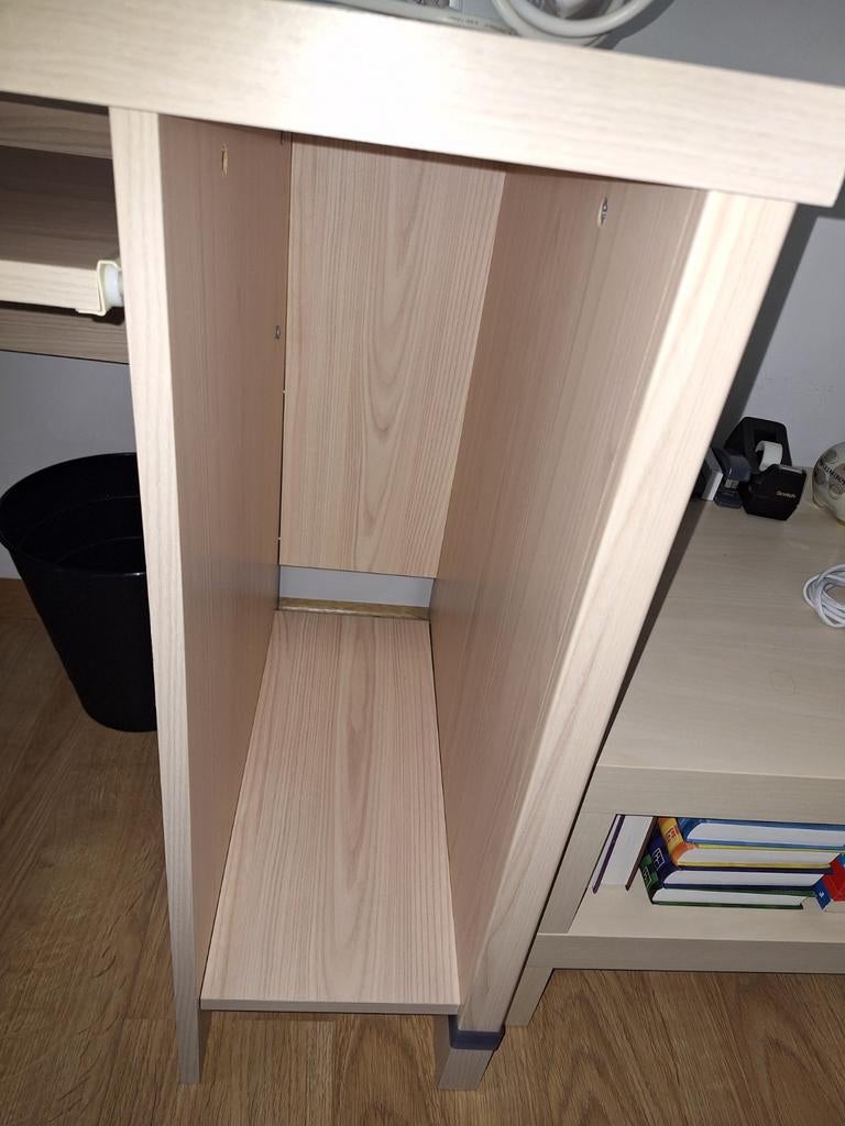 Bureau helemaal nieuw  BIEDEN AFHALEN BEEK, 100 tot 150 cm, Ophalen of Verzenden, Minder dan 100 cm, Overige houtsoorten