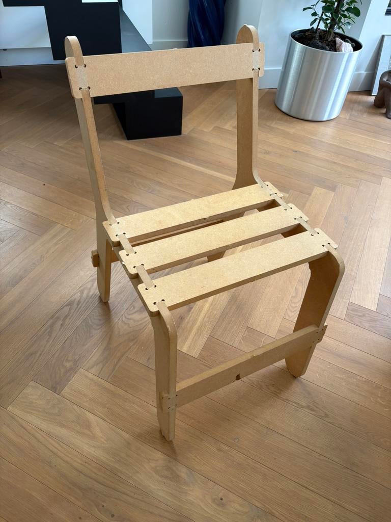 design stoel bouwpakket, Gebruikt, Ophalen of Verzenden, Hout, Eén