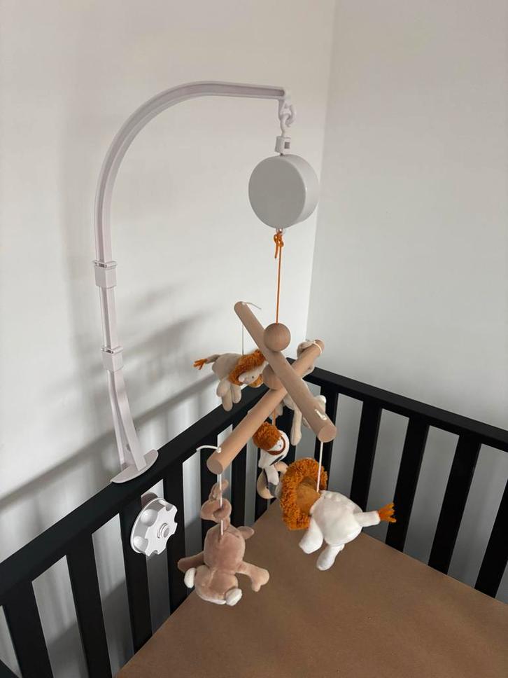 Baby muziekmobiel met safari dieren, Kinderen en Baby's, Overige Kinderen en Baby's, Zo goed als nieuw, Ophalen