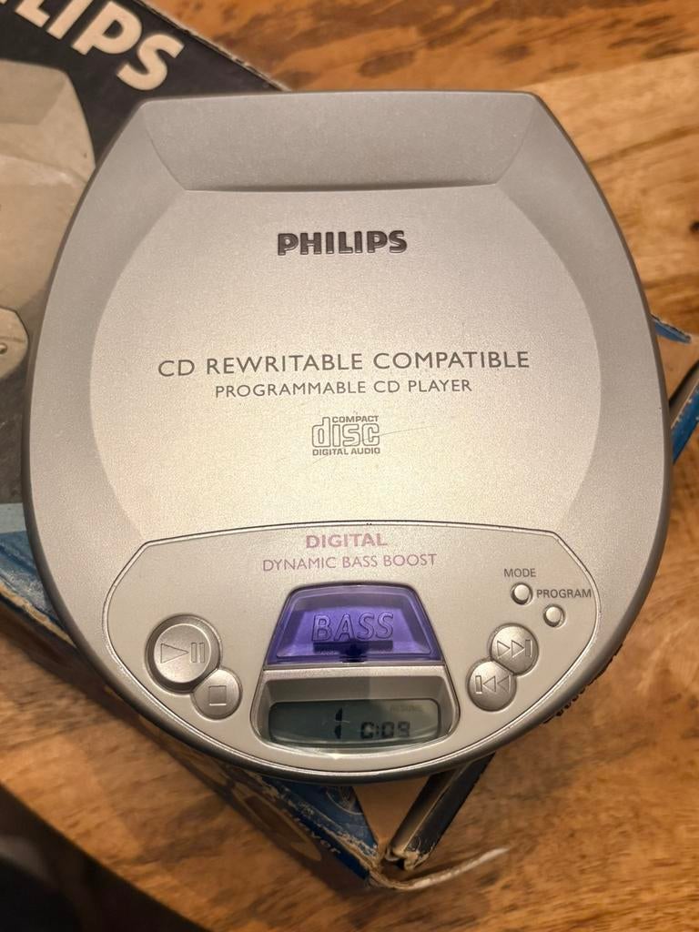 vintage Philips draagbare CD-speler, uit de AX1001 serie., Audio, Tv en Foto, Walkmans, Discmans en Minidiscspelers, Ophalen of Verzenden