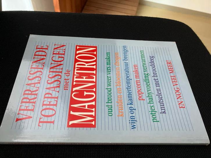 Verrassende Toepassingen met de Magnetron, Boeken, Overige Boeken, Gelezen, Ophalen of Verzenden