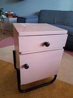 Vintage / retro buisframe nachtkastje roze, Ophalen, Gebruikt, Minder dan 45 cm, Minder dan 55 cm