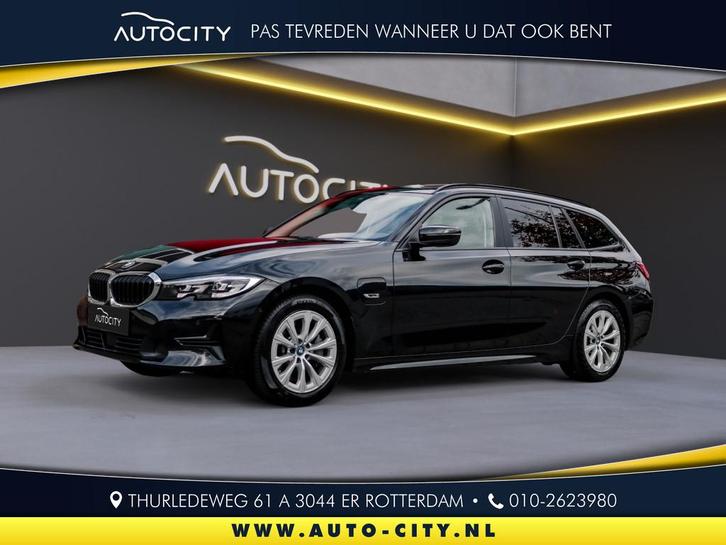 BMW 3 Serie Touring 330e Advantage Pano l Leder l Driver Ass, Auto's, BMW, Bedrijf, Te koop, 3-Serie, ABS, Achteruitrijcamera