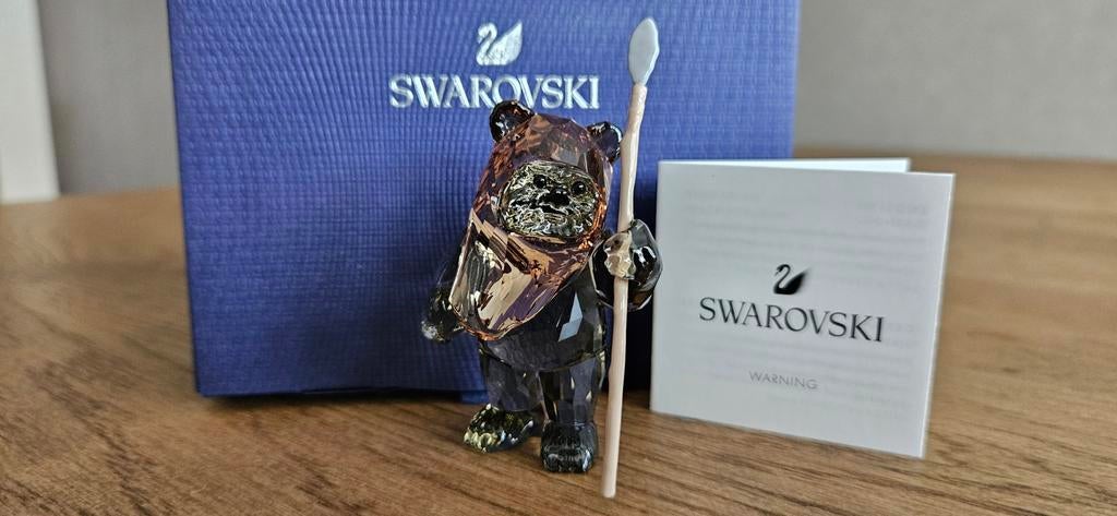 Swarovski Disney Star Wars Ewok Wicket, Verzamelen, Swarovski, Ophalen of Verzenden, Nieuw, Figuurtje