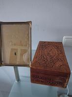 Houten kistje sigaren oude fotolijst., Ophalen of Verzenden, Gebruikt, Tabaksdoos of Verpakking