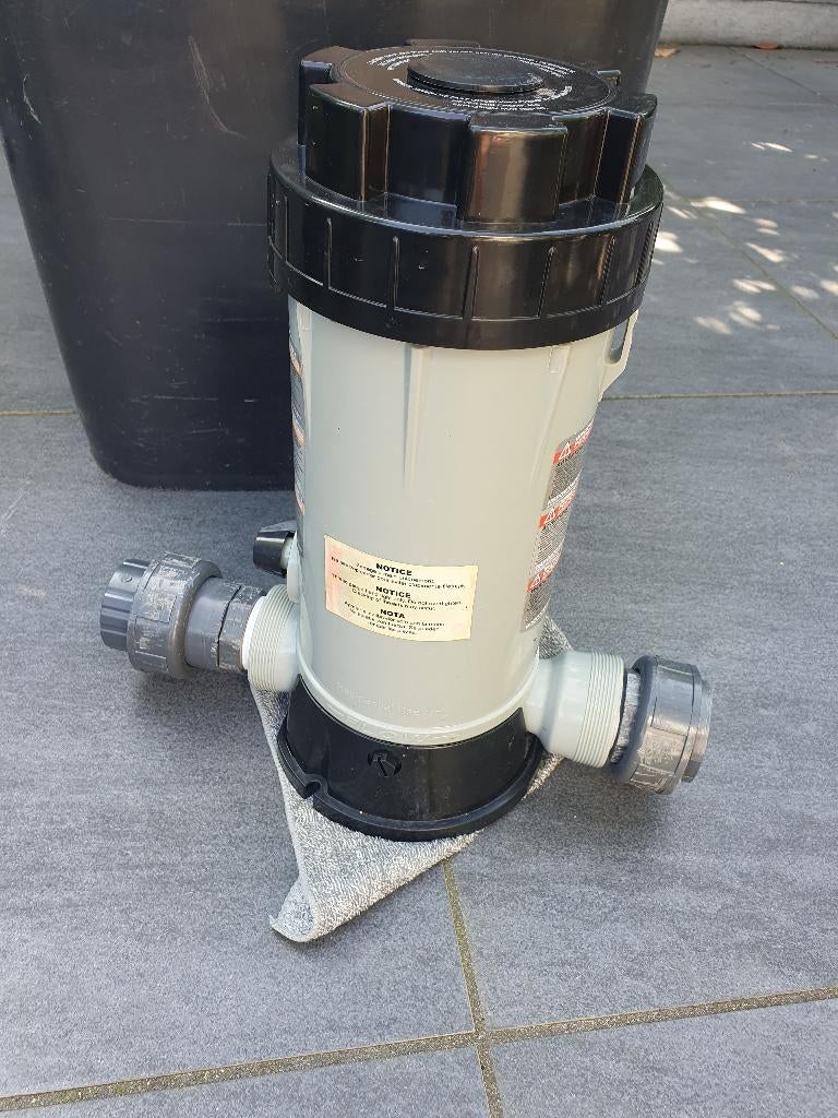 chloordispenser, Ophalen of Verzenden, Zo goed als nieuw, Zwembadpomp