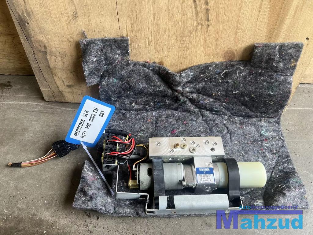 MERCEDES SLK R171 Cabriodak dak motor 2005-2011 A1718000030, Gebruikt, Mercedes-Benz AG, Mercedes-Benz, Ophalen of Verzenden