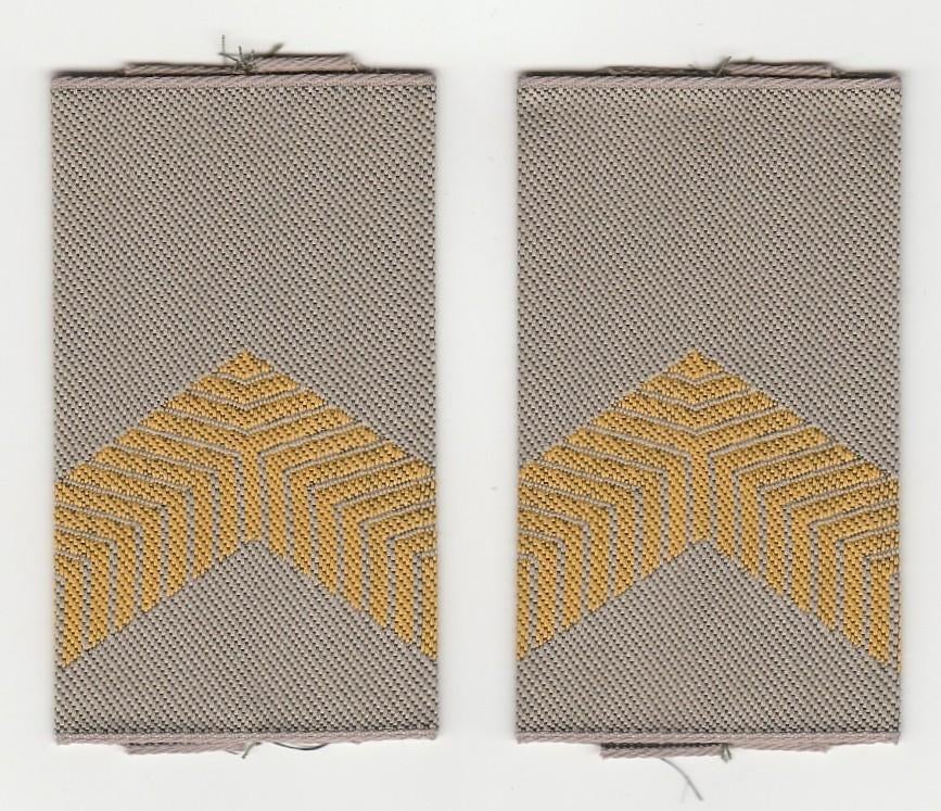 Set rangen epauletten Korporaal (Desert), Ophalen of Verzenden, Landmacht, Nederland, Embleem of Badge