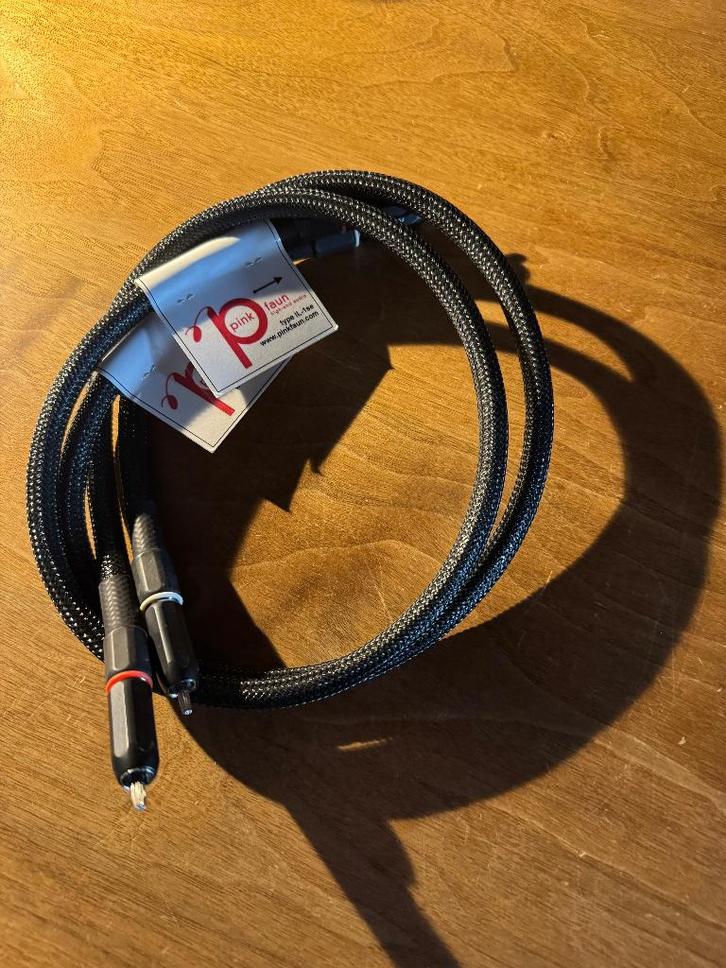 Pink Faun speakerkabel en interlink, Audio, Tv en Foto, Audiokabels en Televisiekabels, Gebruikt, Interlink-kabel, 2 tot 5 meter