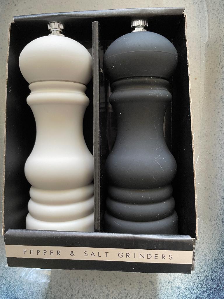 Peper en zoutstel, Overige typen, Kunststof, Nieuw, Ophalen of Verzenden