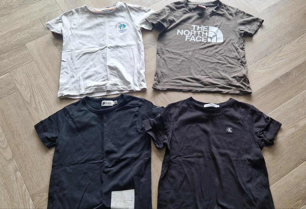 T-shirts Calvin Klein, The North Face,, Kinderen en Baby's, Kinderkleding | Maat 116, Ophalen of Verzenden, Zo goed als nieuw