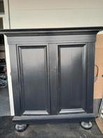 Vintage  notaris/ pastoorskast, Ophalen