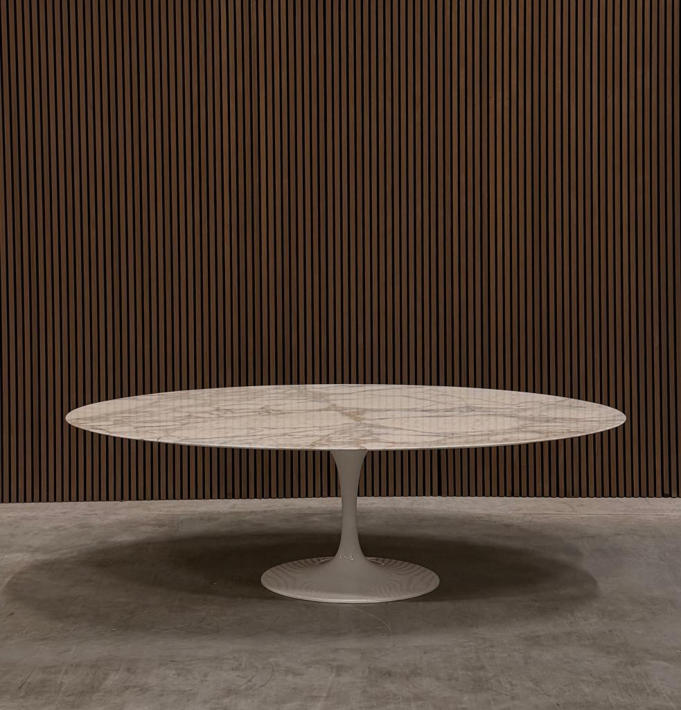 Knoll Saarinen High tulip table - Calacatta Gold, Ophalen of Verzenden